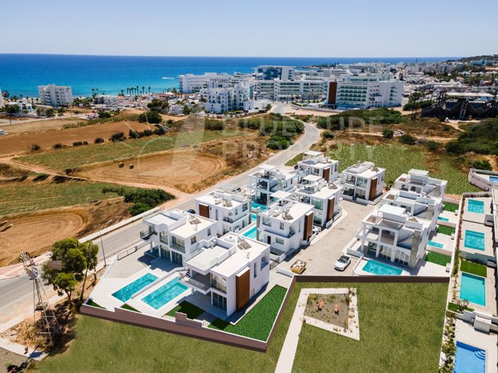 Image No.11-5 Bed Villa for sale