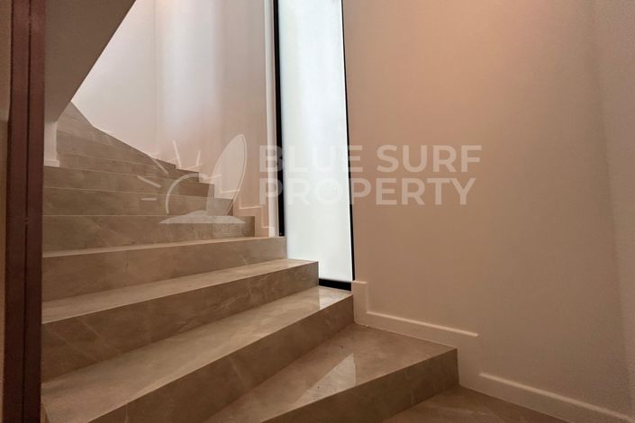 Image No.9-4 Bed Villa for sale