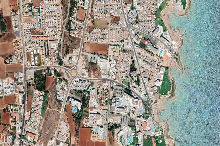 Image No.7-2 Bed Property for sale