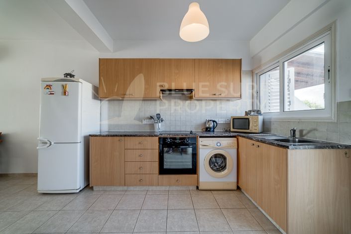 Image No.10-2 Bed Townhouse for sale