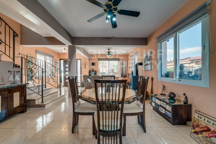 Image No.9-3 Bed Villa for sale