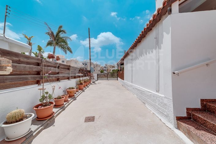 Image No.21-3 Bed Villa for sale