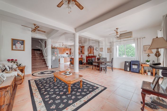 Image No.5-3 Bed Villa for sale