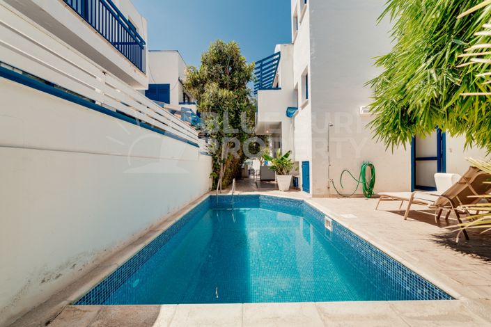 Image No.28-3 Bed Villa for sale