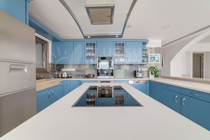 Image No.12-5 Bed Villa for sale