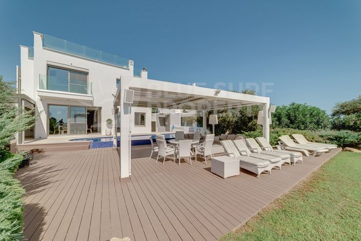 Image No.51-5 Bed Villa for sale