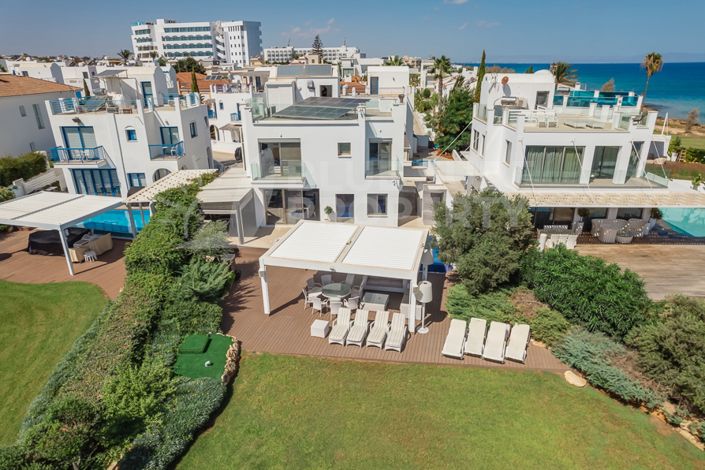 Image No.55-5 Bed Villa for sale