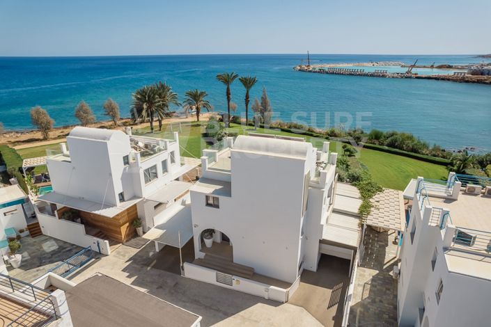 Image No.56-5 Bed Villa for sale