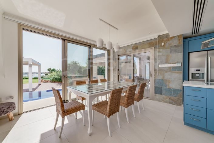 Image No.7-5 Bed Villa for sale