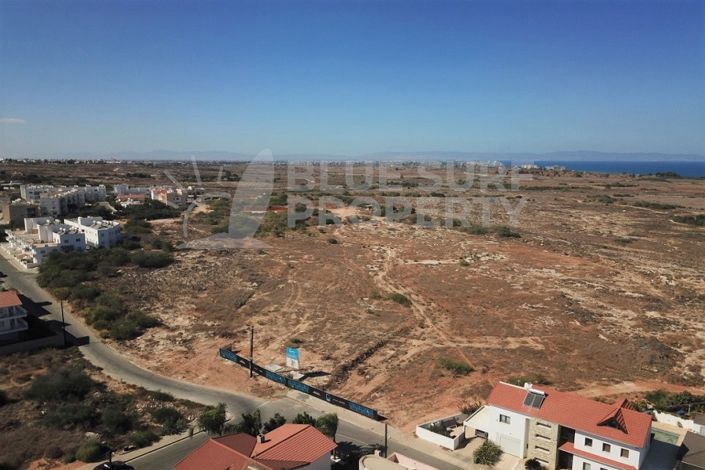 Image No.18-2 Bed Apartment for sale