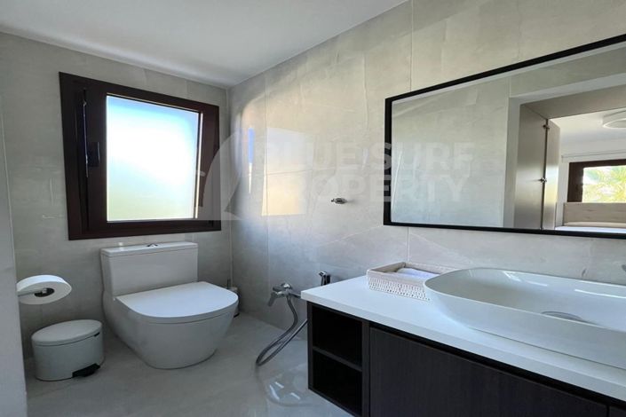 Image No.14-3 Bed Villa for sale