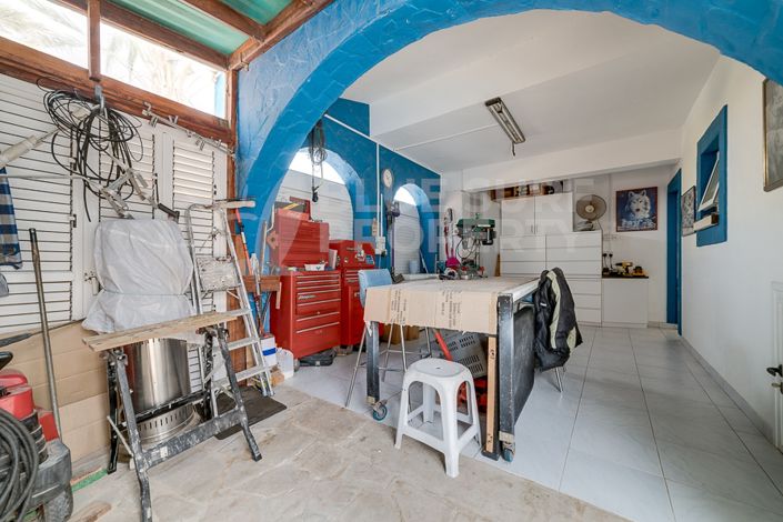 Image No.25-3 Bed Villa for sale