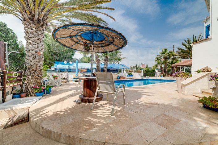 Image No.36-3 Bed Villa for sale