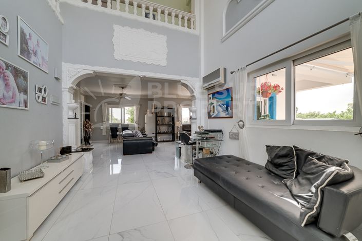 Image No.9-3 Bed Villa for sale