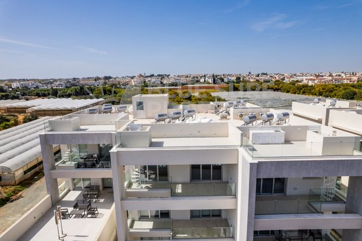 Image No.23-2 Bed Apartment for sale