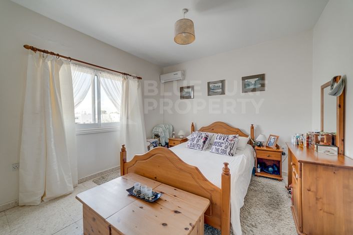 Image No.11-3 Bed Apartment for sale