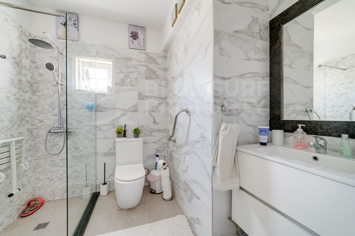 Image No.13-3 Bed Apartment for sale