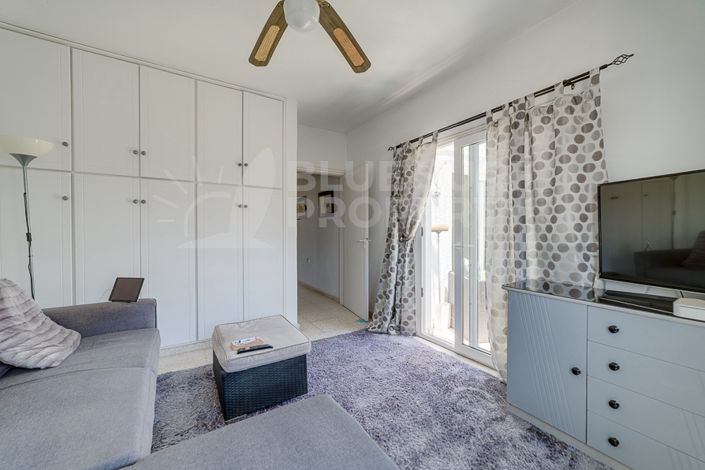 Image No.15-3 Bed Apartment for sale