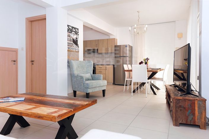 Image No.2-3 Bed Villa for sale