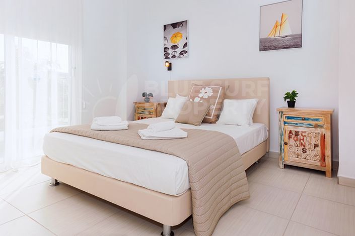 Image No.9-3 Bed Villa for sale