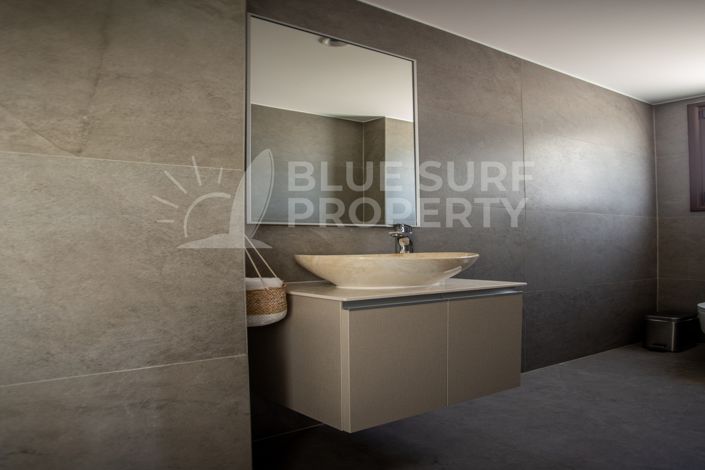 Image No.18-5 Bed Villa for sale