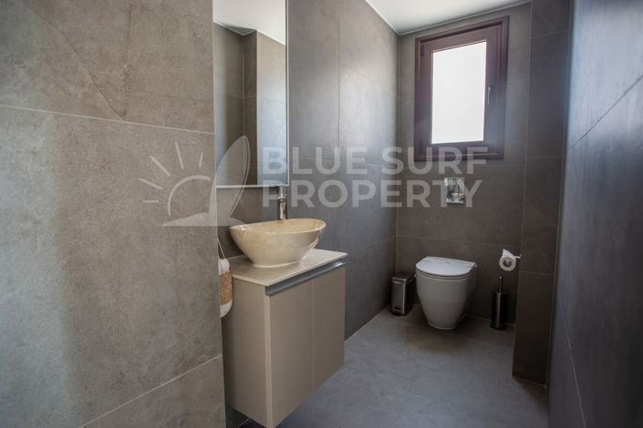 Image No.7-5 Bed Villa for sale