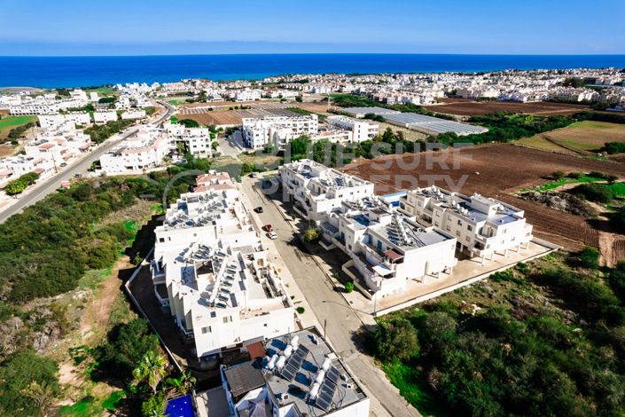 Image No.20-2 Bed Apartment for sale