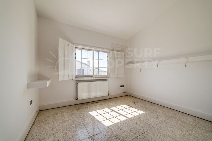 Image No.13-3 Bed Villa for sale