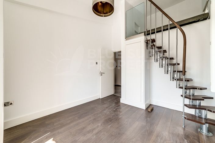 Image No.17-3 Bed Villa for sale