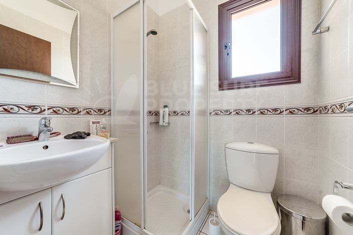 Image No.14-3 Bed Villa for sale