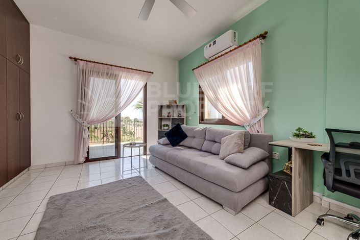 Image No.21-3 Bed Villa for sale