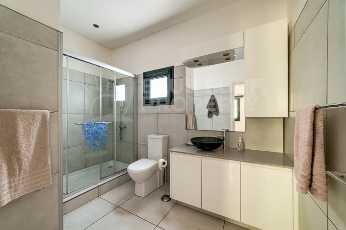 Image No.43-3 Bed Villa for sale