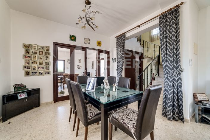 Image No.6-3 Bed Villa for sale