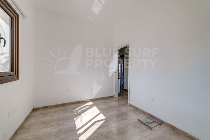 Image No.11-4 Bed Villa for sale