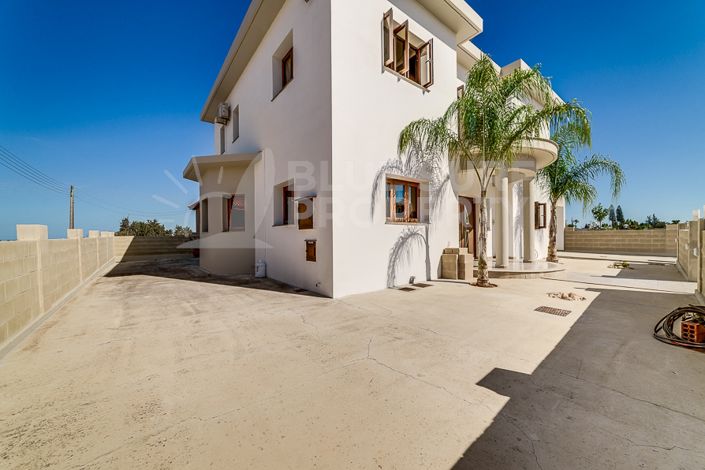 Image No.26-4 Bed Villa for sale