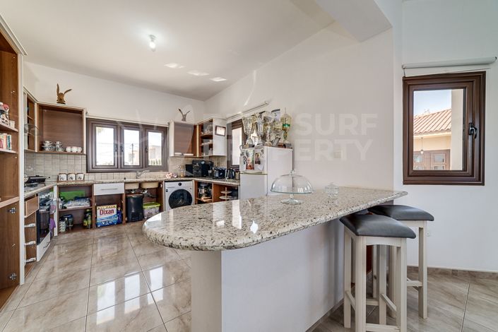 Image No.8-4 Bed Villa for sale