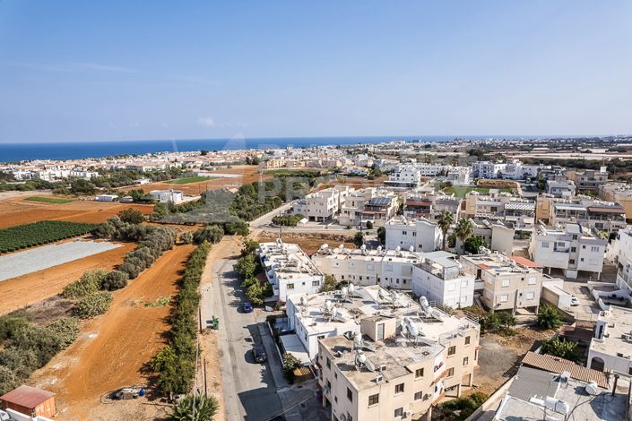 Image No.17-2 Bed Apartment for sale