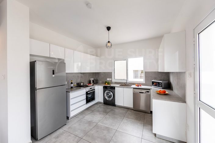 Image No.7-3 Bed Villa for sale