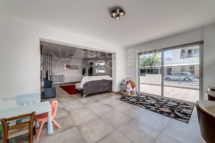 Image No.6-3 Bed Villa for sale