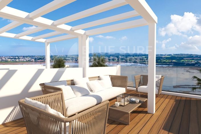 Image No.14-3 Bed Apartment for sale