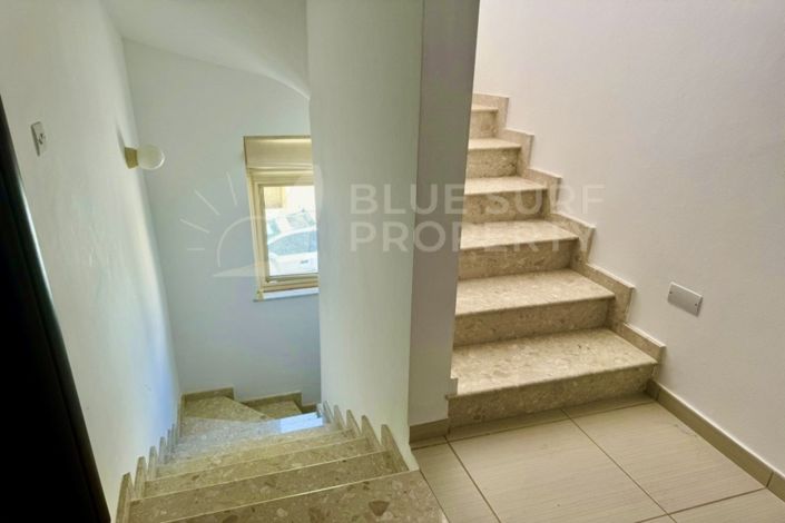 Image No.11-3 Bed Villa for sale