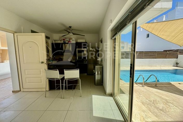 Image No.5-3 Bed Villa for sale