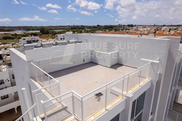 Image No.18-2 Bed Apartment for sale