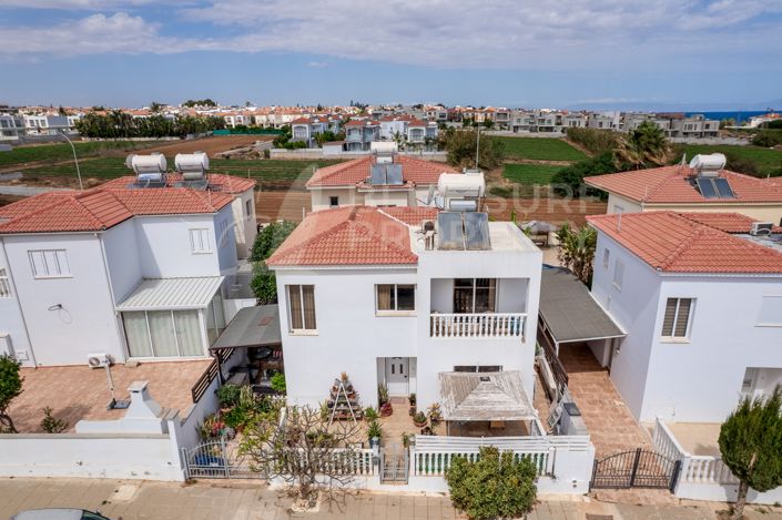 Image No.28-3 Bed Villa for sale