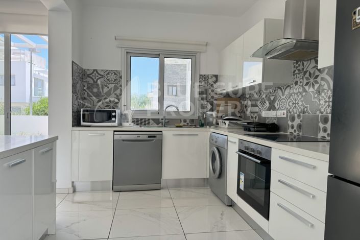 Image No.9-3 Bed Villa for sale