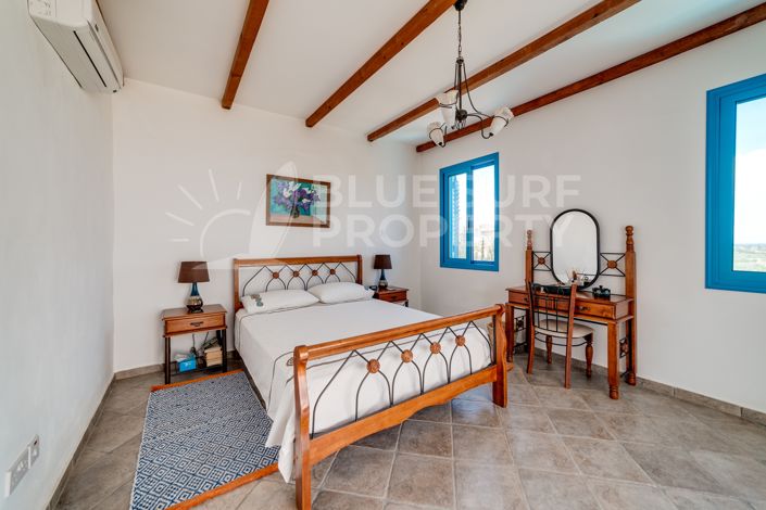 Image No.14-3 Bed Villa for sale