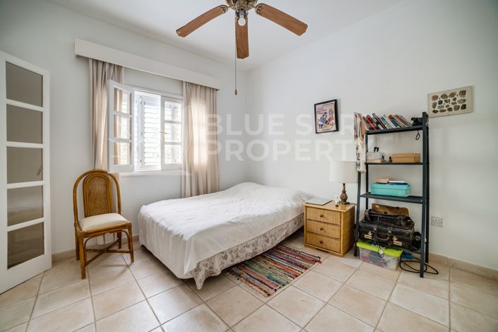 Image No.17-4 Bed Bungalow for sale