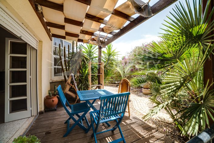 Image No.20-4 Bed Bungalow for sale