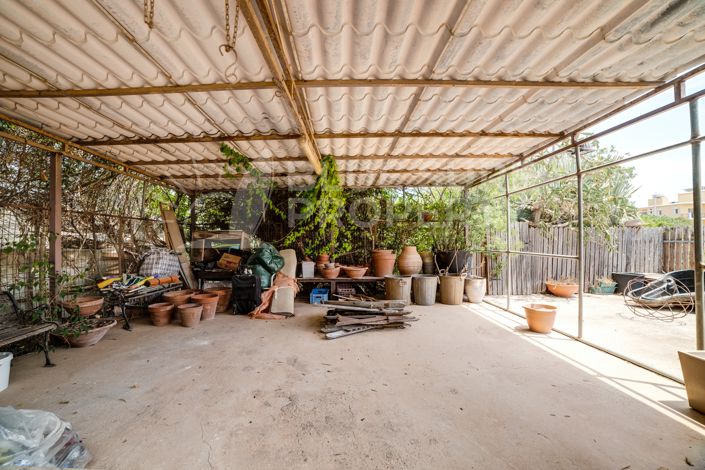 Image No.25-4 Bed Bungalow for sale