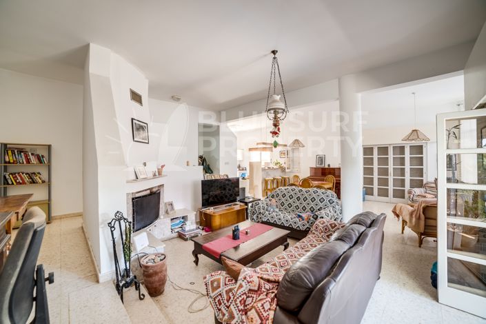 Image No.4-4 Bed Bungalow for sale